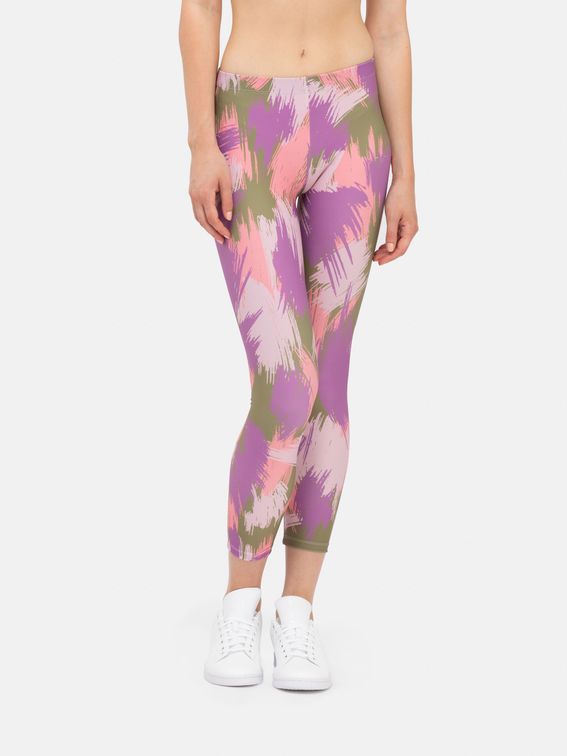 Which legging styles have decorative edges like the tight stuff