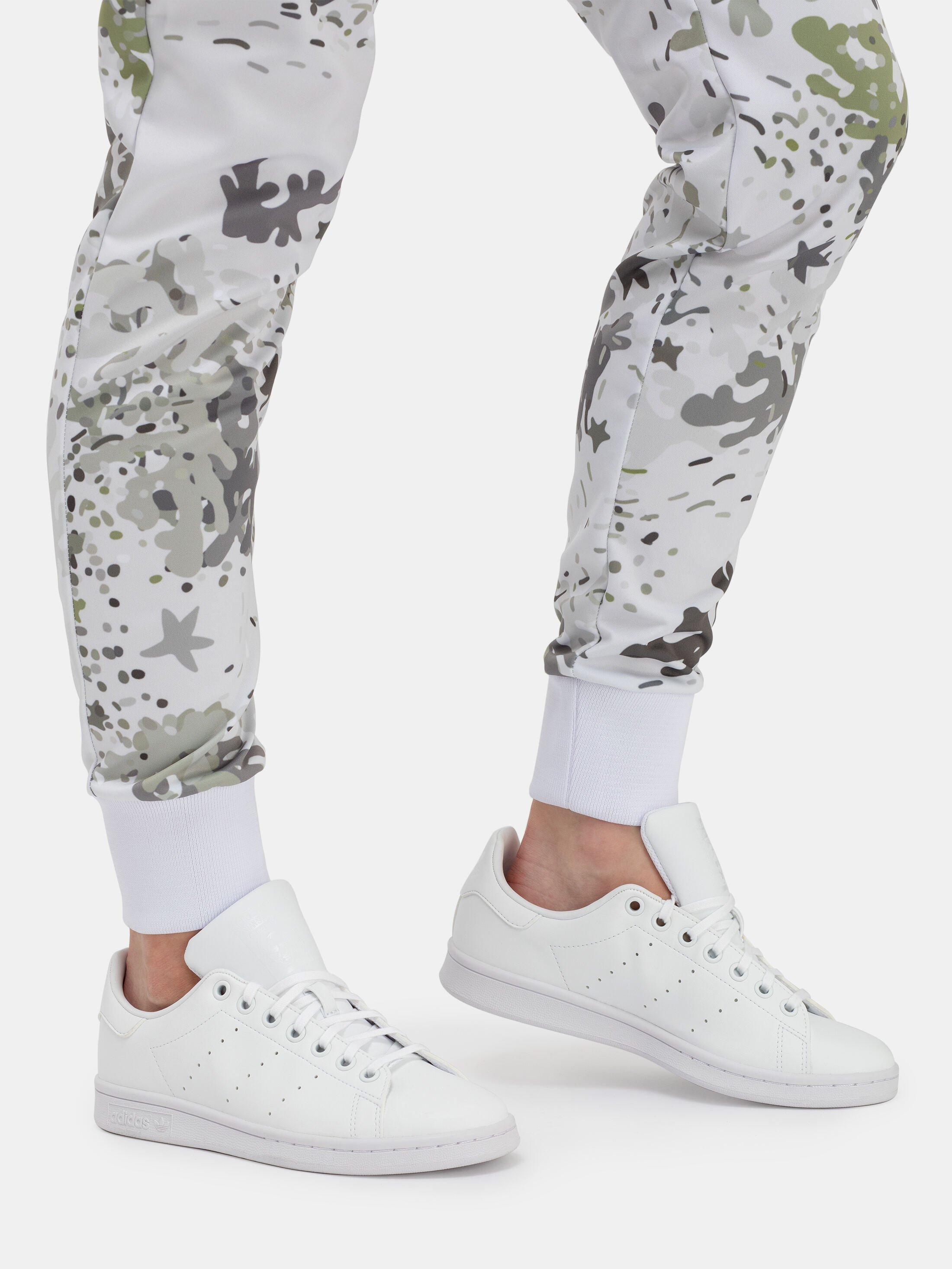 Female on sale joggers pants