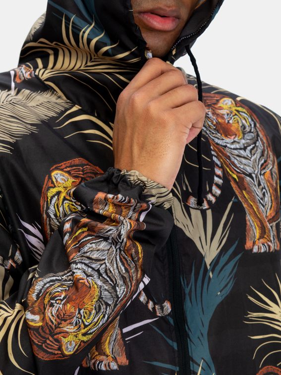 overall met lange mouwen en capuchon ontwerpen