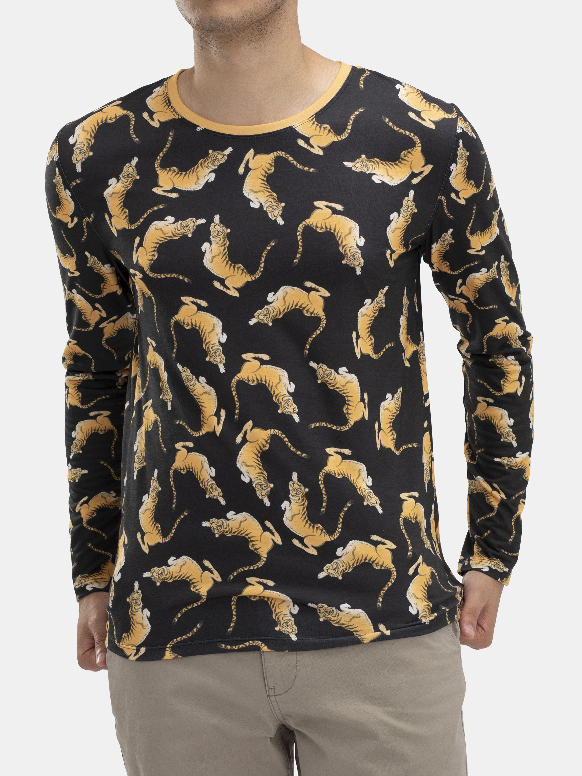 Men's Regular Fit Long Sleeve T-Shirt