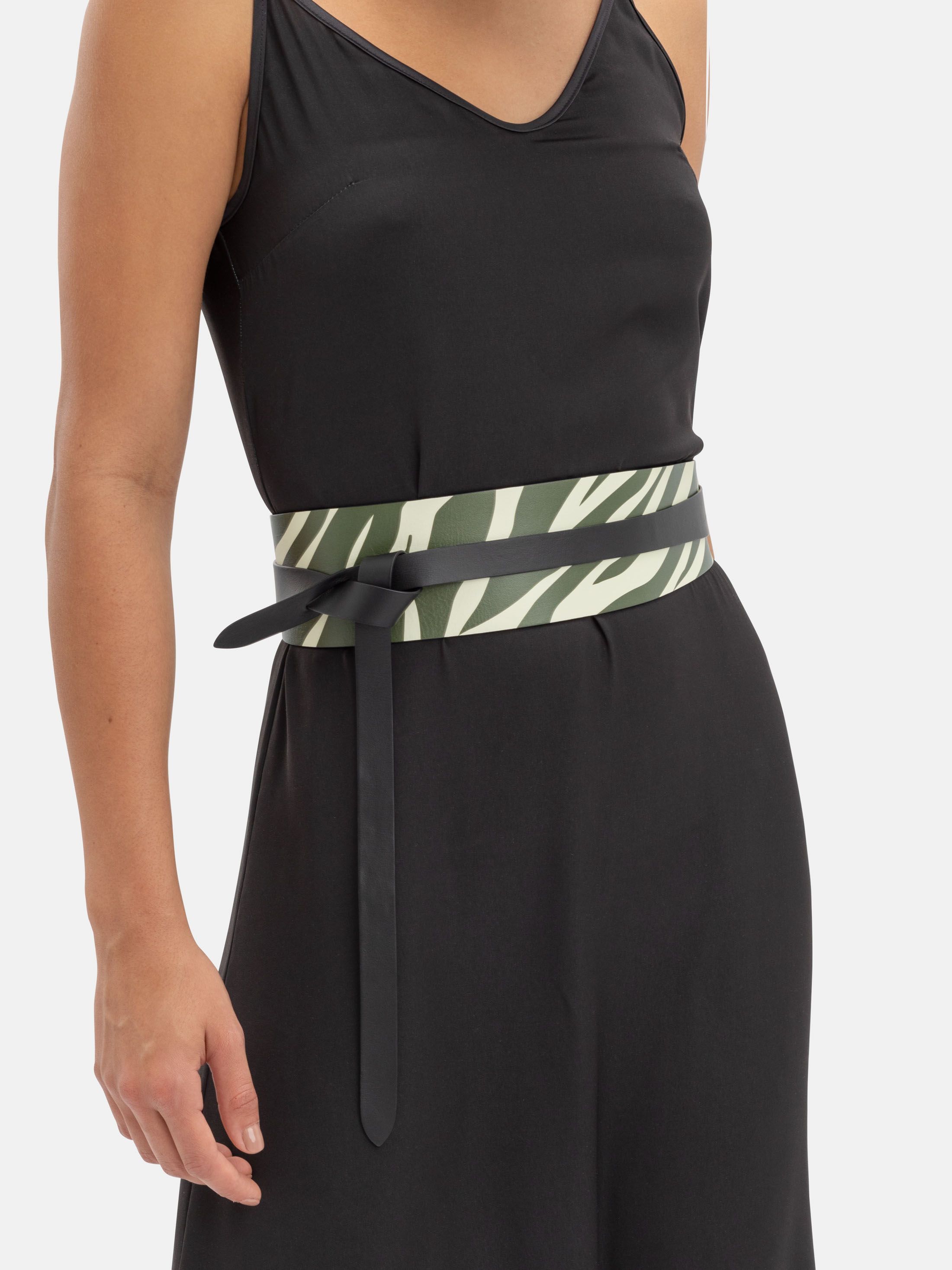 custom dress belt on model