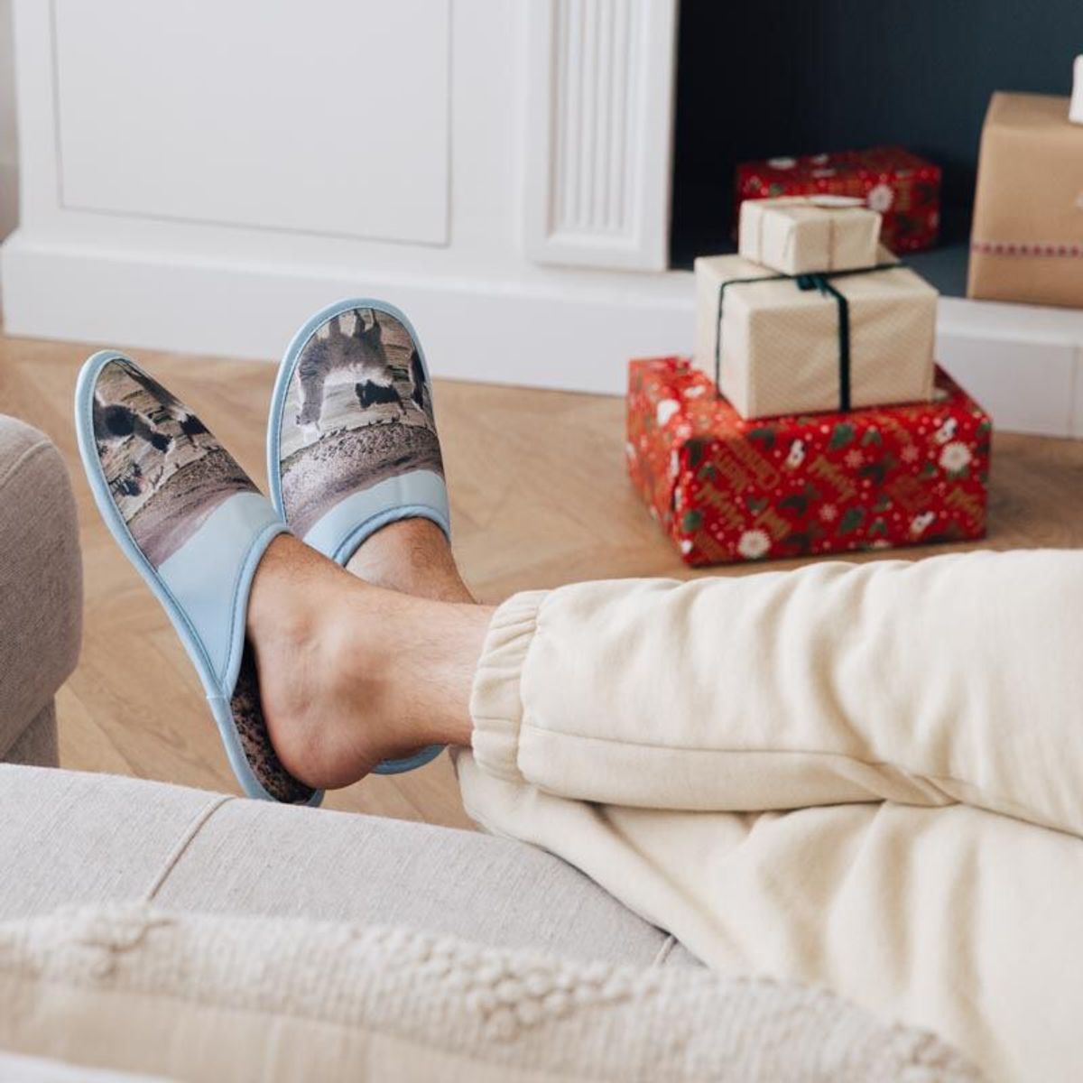 Custom Slippers. Personalized Slippers with Photos.