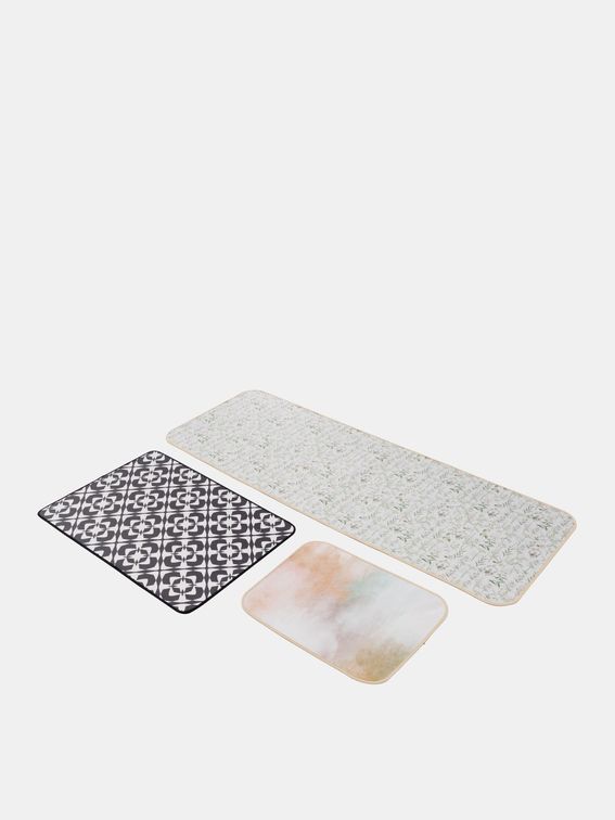 printed bath mat size