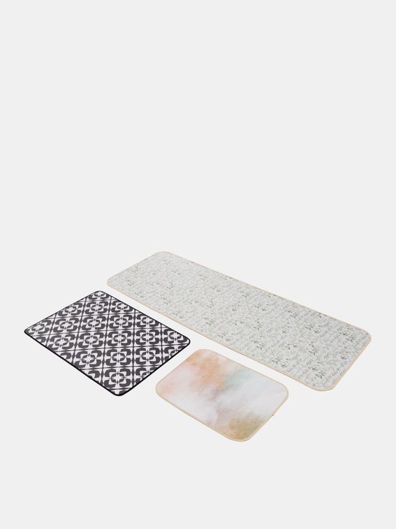 printed bath mat size