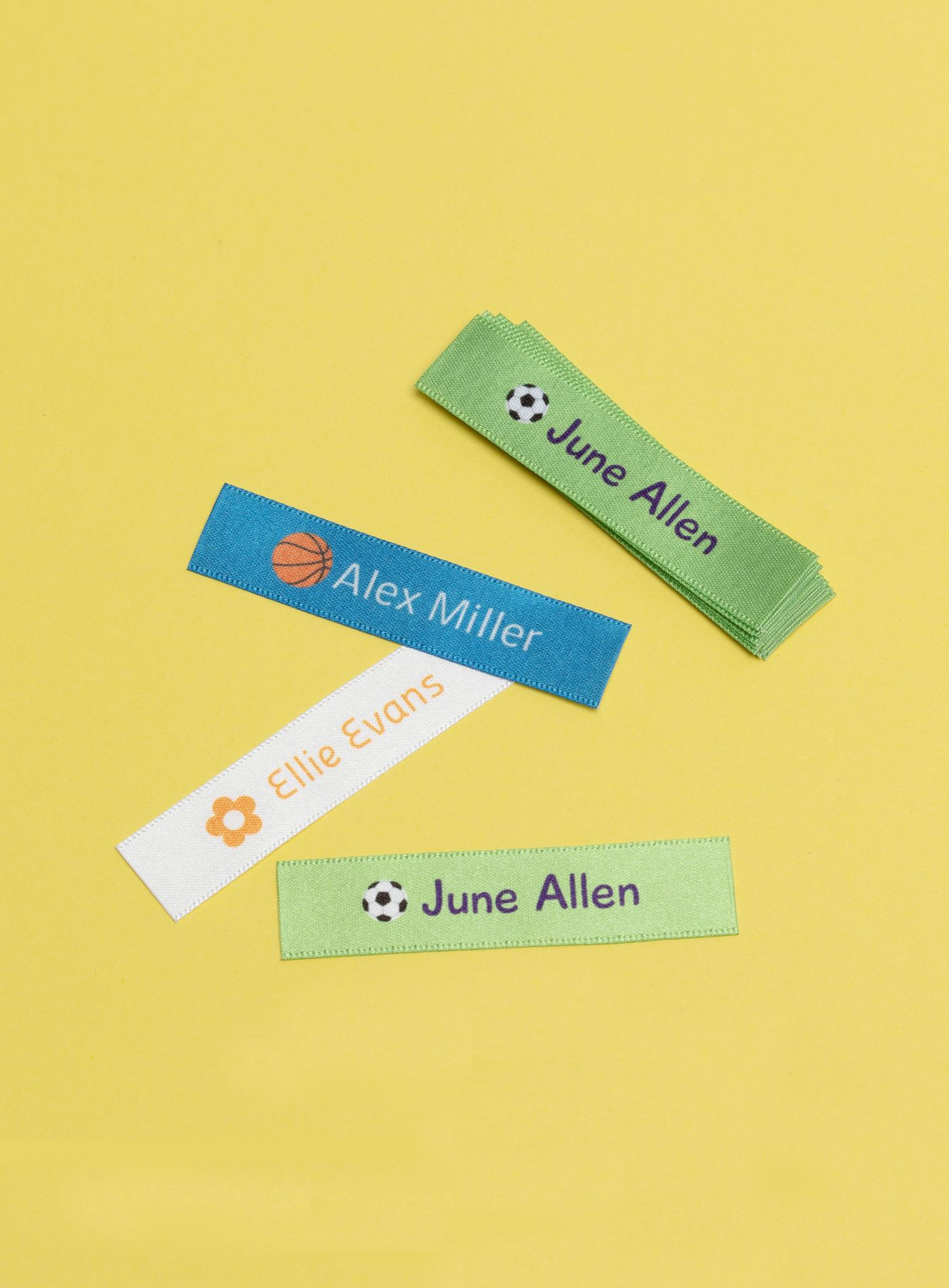 100 Etichette Giallo Con Nome Personalizzate Da Stirare Sui Vestiti. Nastro Termoadesivo Per Asili Nido, Scuole E Case Di Cura. Etichette Personalizzate Con Un'icona Di Colore - Foto 14