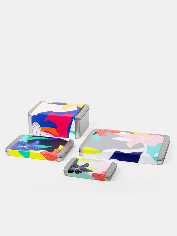 Design you own tin with printed card sleeve
