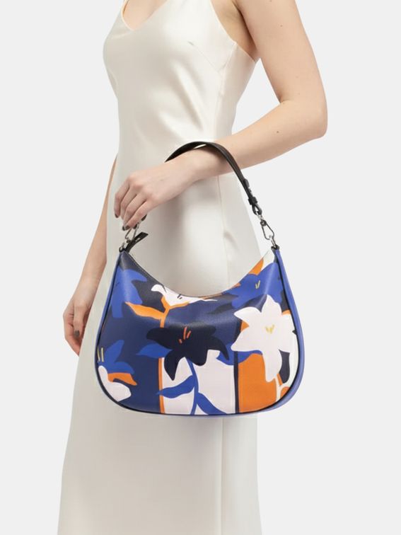 Custom shoulder bags with model