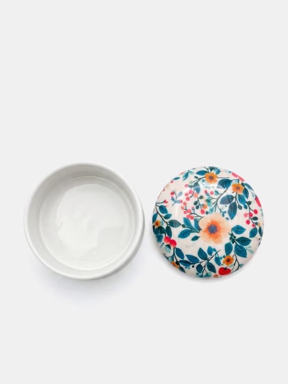 Round bone china trinket box